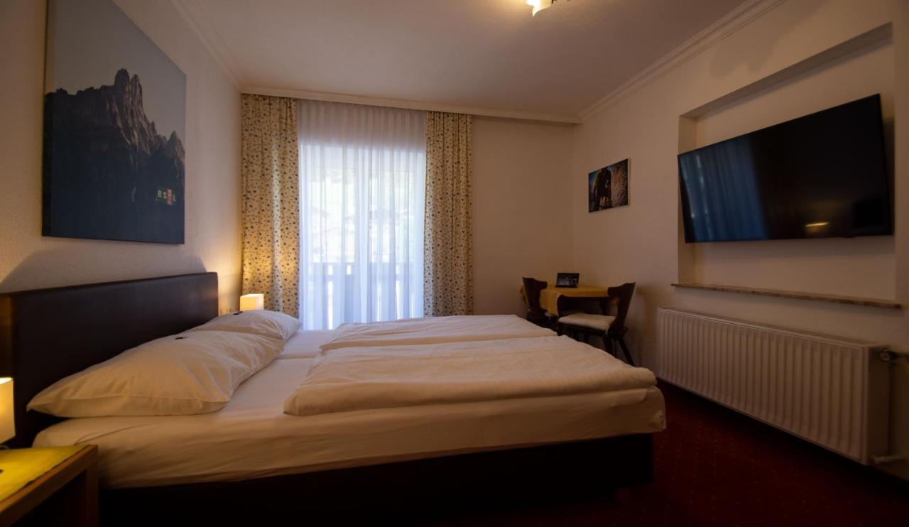 Essl In Filzmoos Hotel Exterior photo